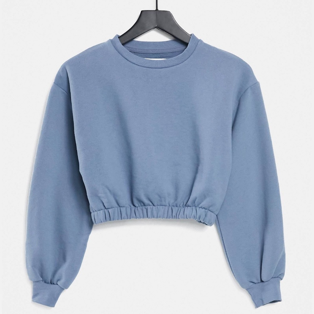 Pull&Bear Cropped Blue Crewneck Sweatshirt